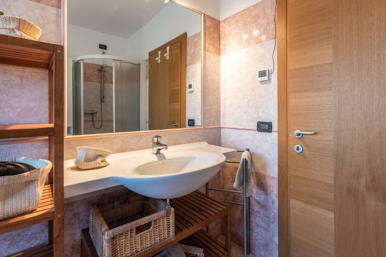 Casa Belvedere Tenna Luaran gambar